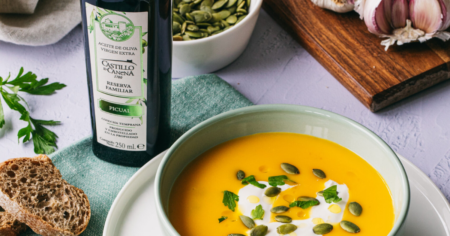 オリーブオイルの効果・効能を徹底解説【美容と健康にうれしい】毎日の生活に取り入れる方法